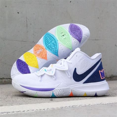 nike kyrie 5 women's